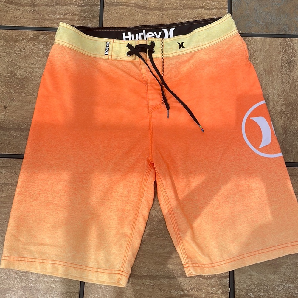 Hurley boardshorts